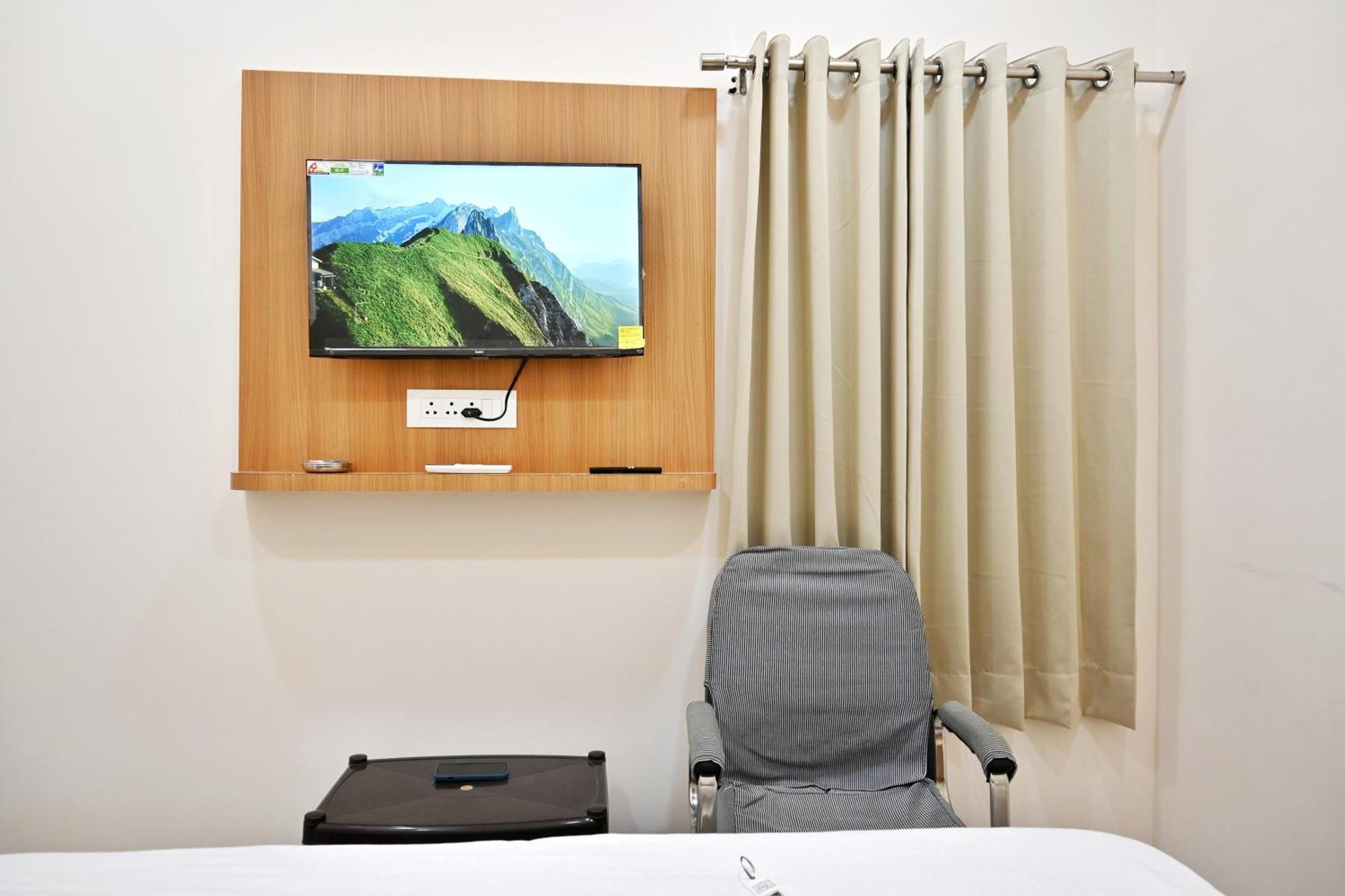 Hotel Serenity Heights Udajpur Zewnętrze zdjęcie